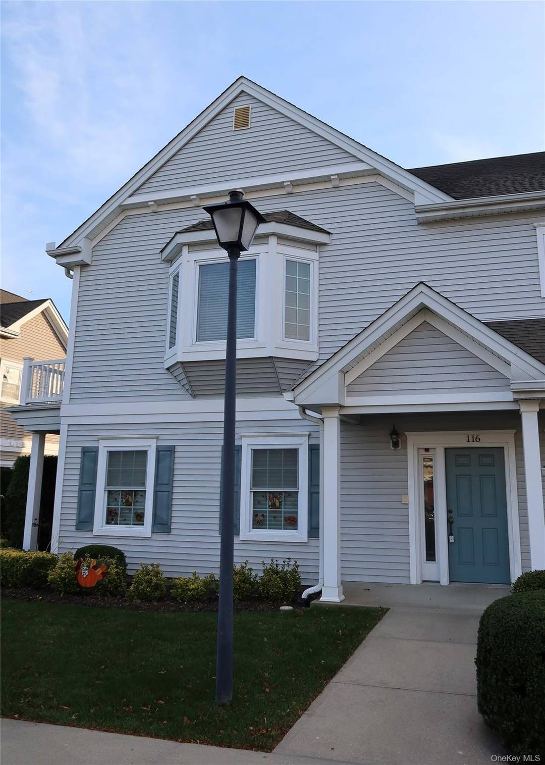 Welcome to Newpointe Estates, a beautiful well maintained and gated community in Amityville, NY.