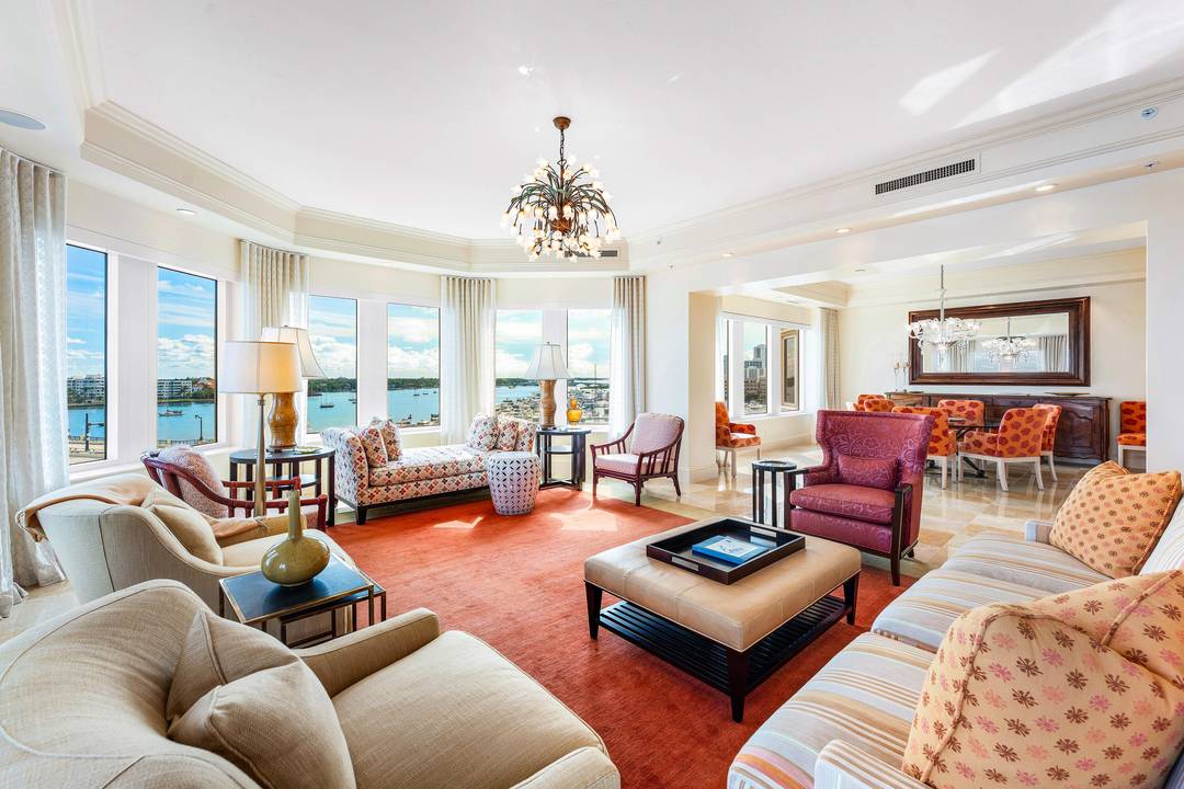 Welcome to Estate Tower Residence 604, an exceptional 4 bed, 4.