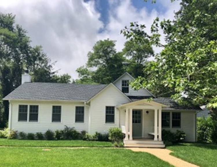 Renovated Hamptons Home!