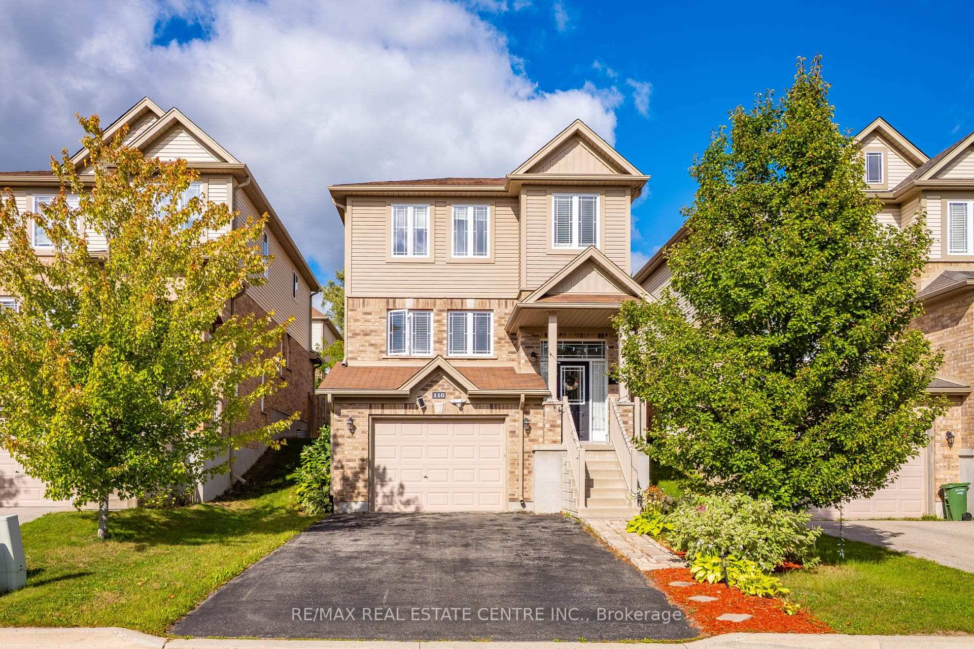 Step into 110 Oakes Crescent a home that has it all style, comfort, and a location your family will love.