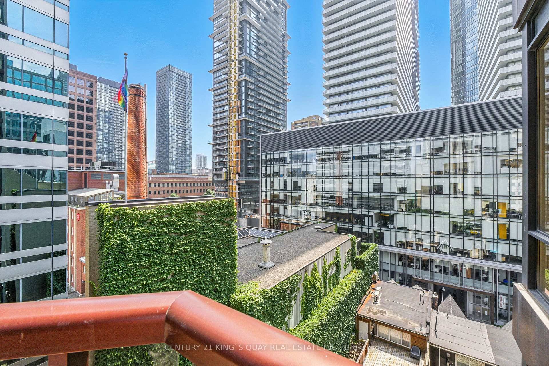 Welcome to this beautifully refreshed South East corner unit, ideally situated just steps from Yonge amp ; Bloor.