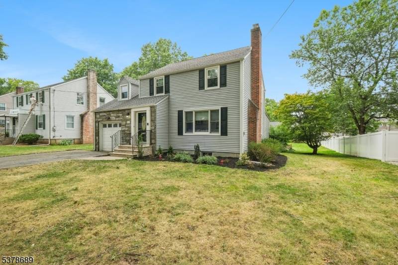 Beautifully updated rental in a desirable neighborhood featuring an open concept kitchen with recent renovations, updated bathrooms, and hardwood floors throughout.