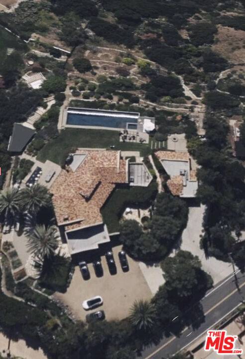 22349   Carbon Mesa Rd Malibu LA