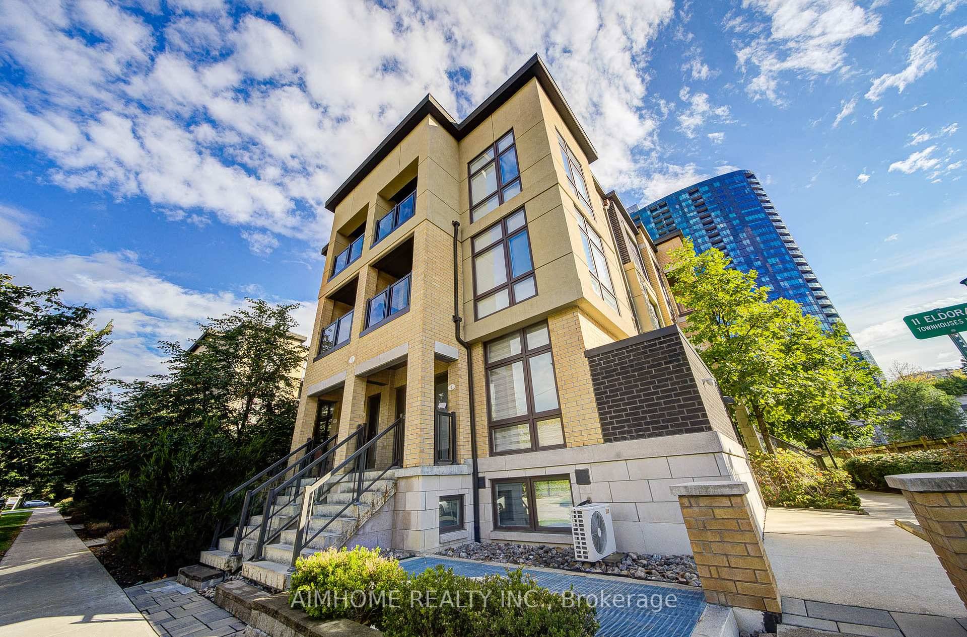 Stunning Two Bedroom Townhouse In The Heart Of North York !