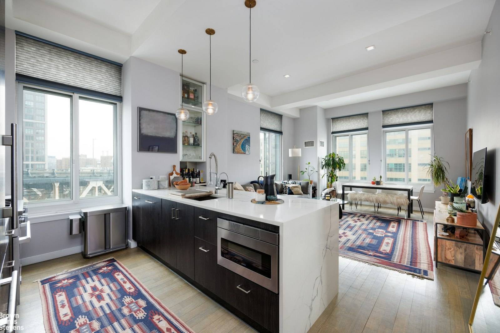 Newly renovated 2 bedroom 2 bath home perfectly located in DUMBO with soaring 11ft beamed ceilings, modern finishes, and open floor plan that is ideal for entertaining or working from ...