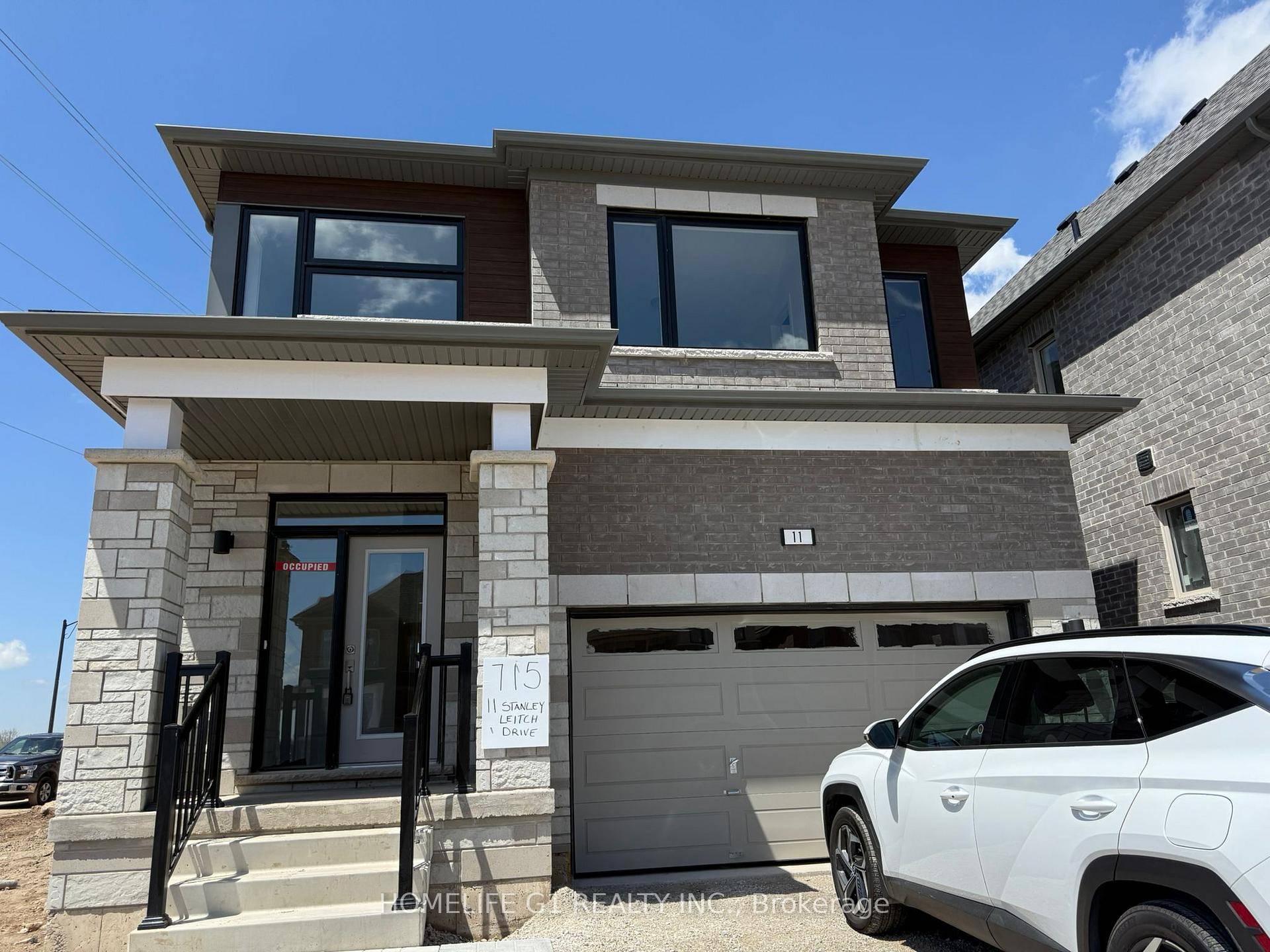 Absolutely Stunning Detached Corner Model !