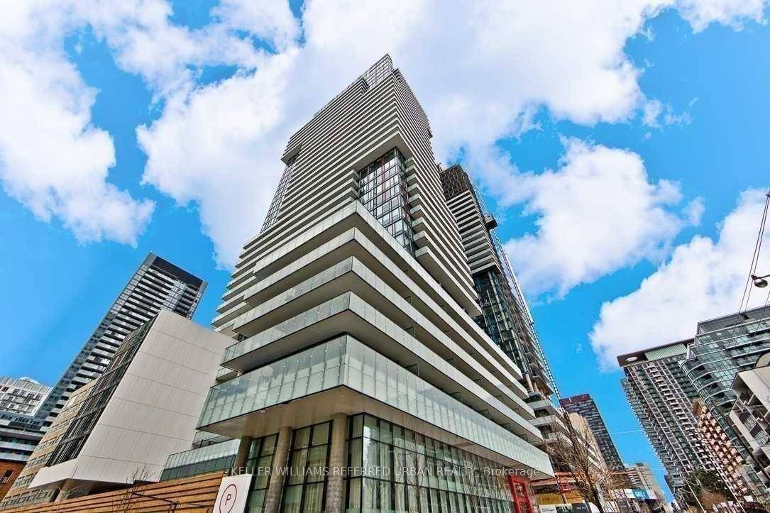 Yonge amp ; Eglinton Urban Neighbourhood, Spacious amp ; Sun Filled One Bedroom Plus Den Suite With Large Balcony, Spectacular Unobstructed View, 9 Ft Ceiling With Floor To Ceiling Window, ...