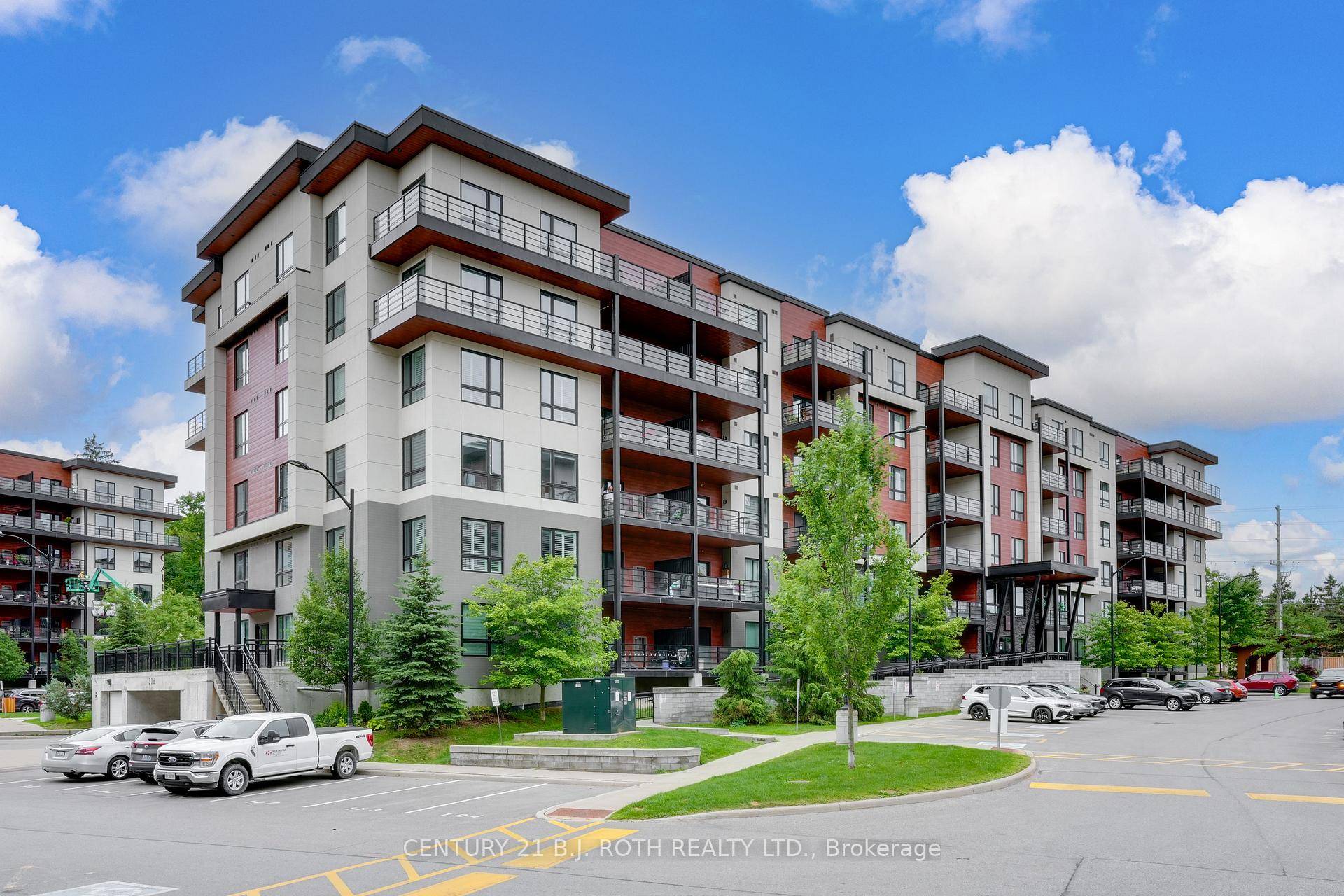 Welcome to The Gallery Condominiums Barrie's art inspired condo community, where modern West Coast style meets thoughtfully curated design.