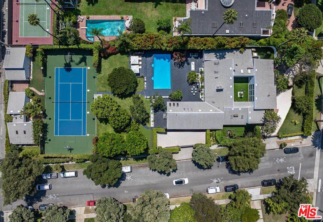 624 N Beverly Dr 7BR Beverly Hills Post Office | B.H.P.O. La