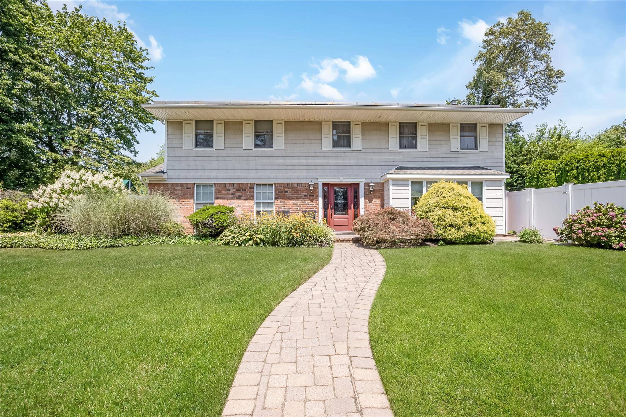 Welcome Home to your perfect sanctuary in this exquisite 4 bedroom, 2.