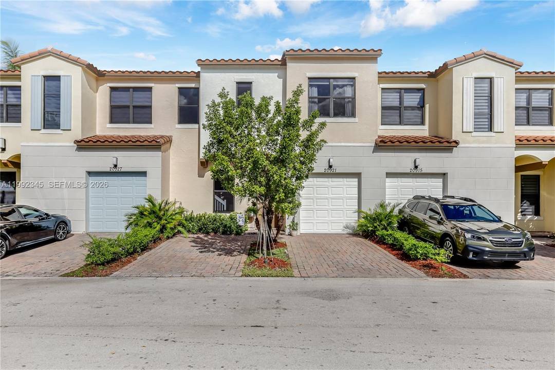 Welcome to this stunning 2019 built smart home located in the highly sought after gated community of Chapel Grove.