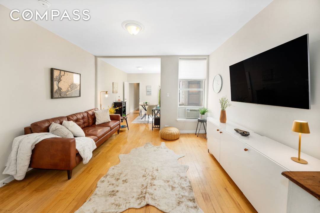 This sunny and spacious 3 bedroom apartment is situated in a boutique 6 unit, pre war condo that is conveniently located just 1 1 2 blocks from the Halsey Street ...