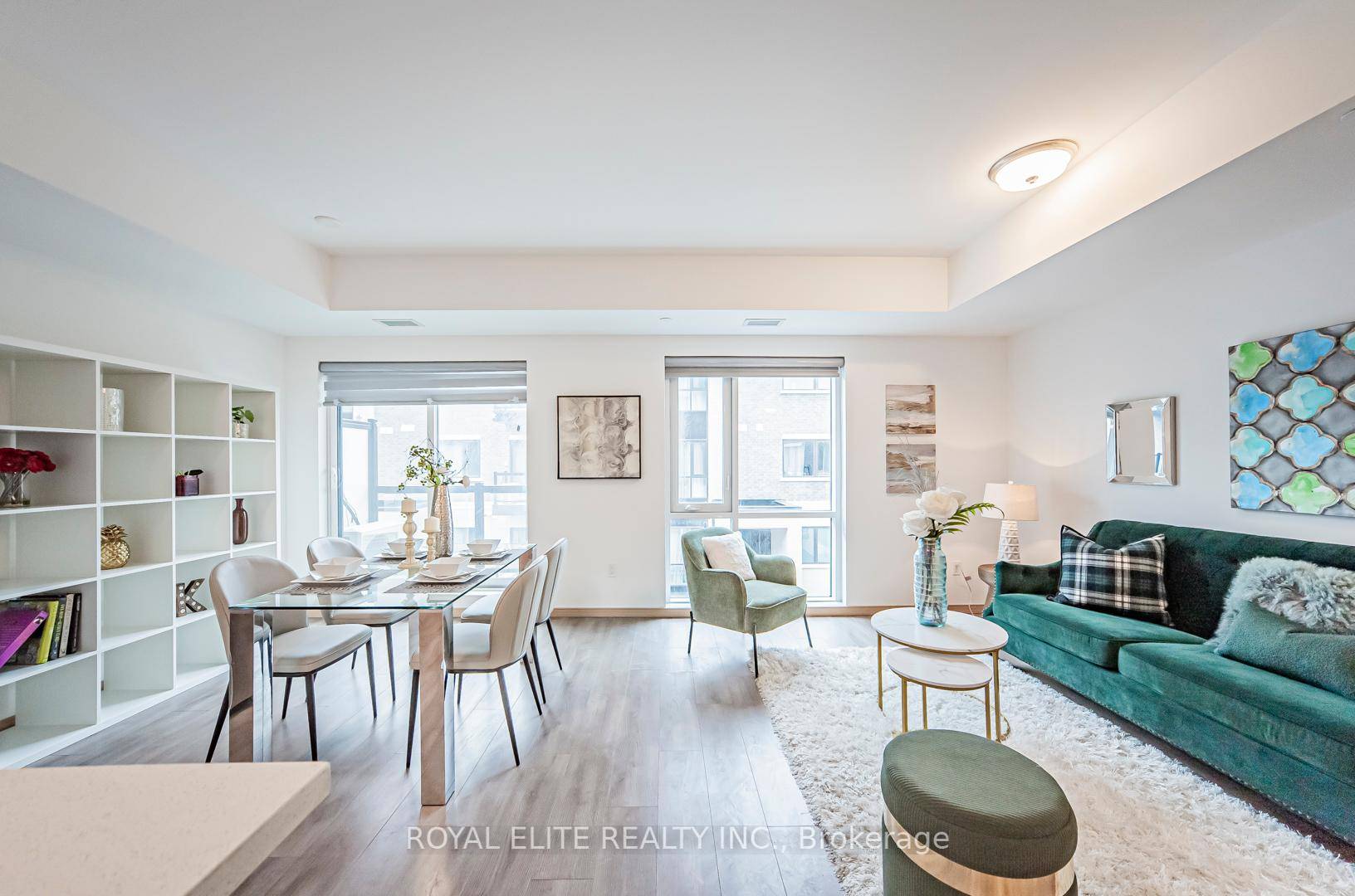Modern Stacked Townhomes with Luxury Style.