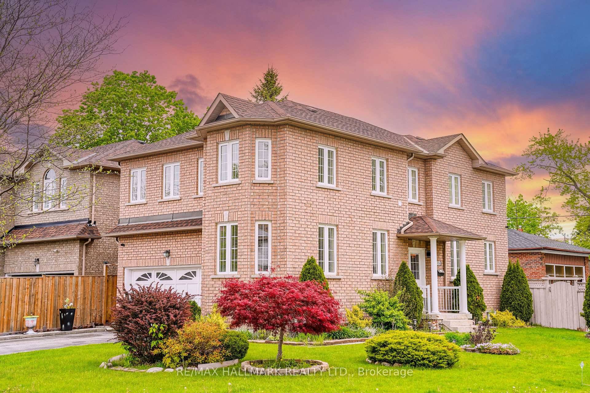 Welcome to this spacious and modern 2 storey home, built in 2005 and thoughtfully updated throughout.