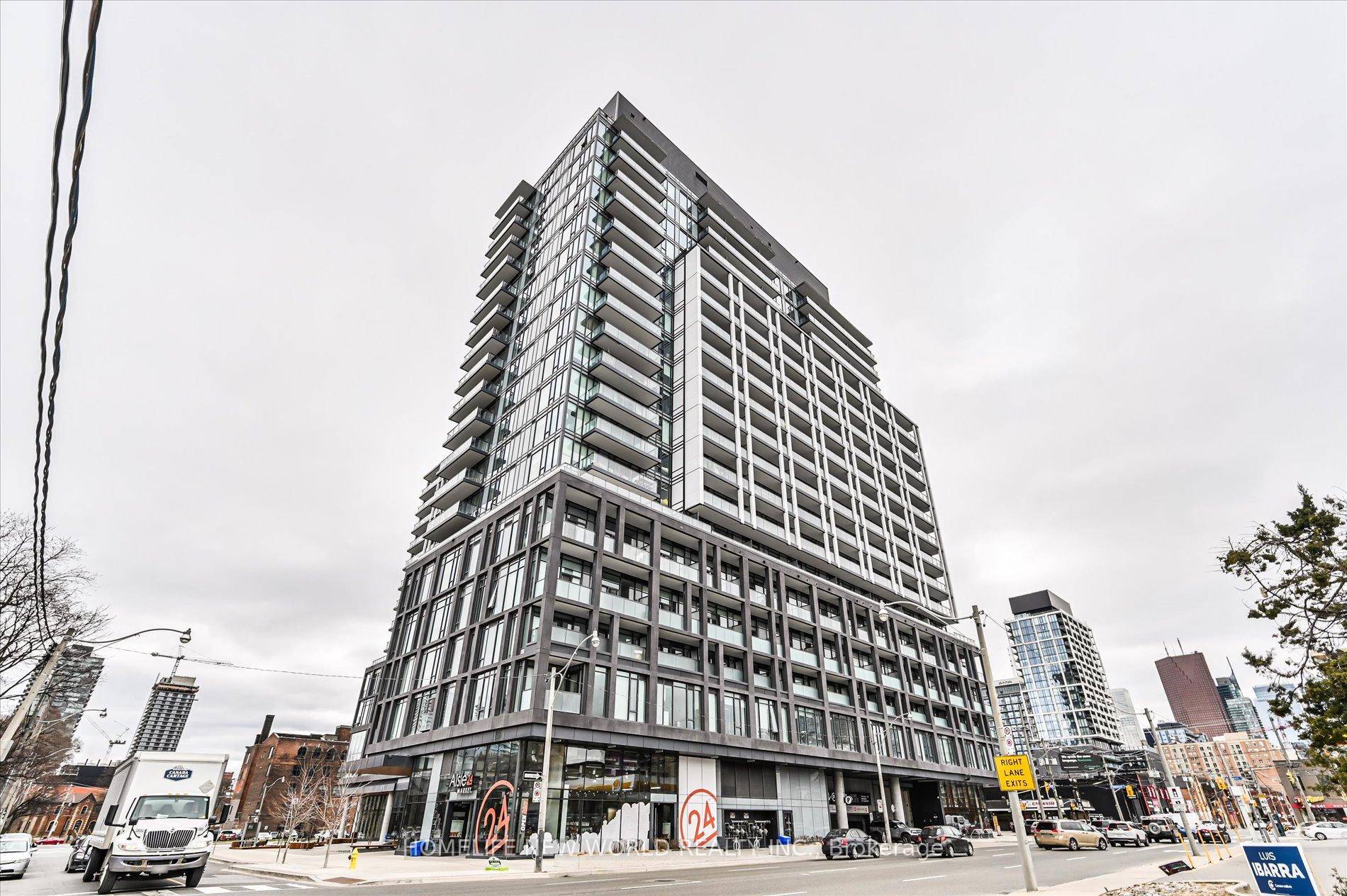 Experience urban living at its best with this modern 3 bedroom, 2 bathroom unit at 50 Power St.