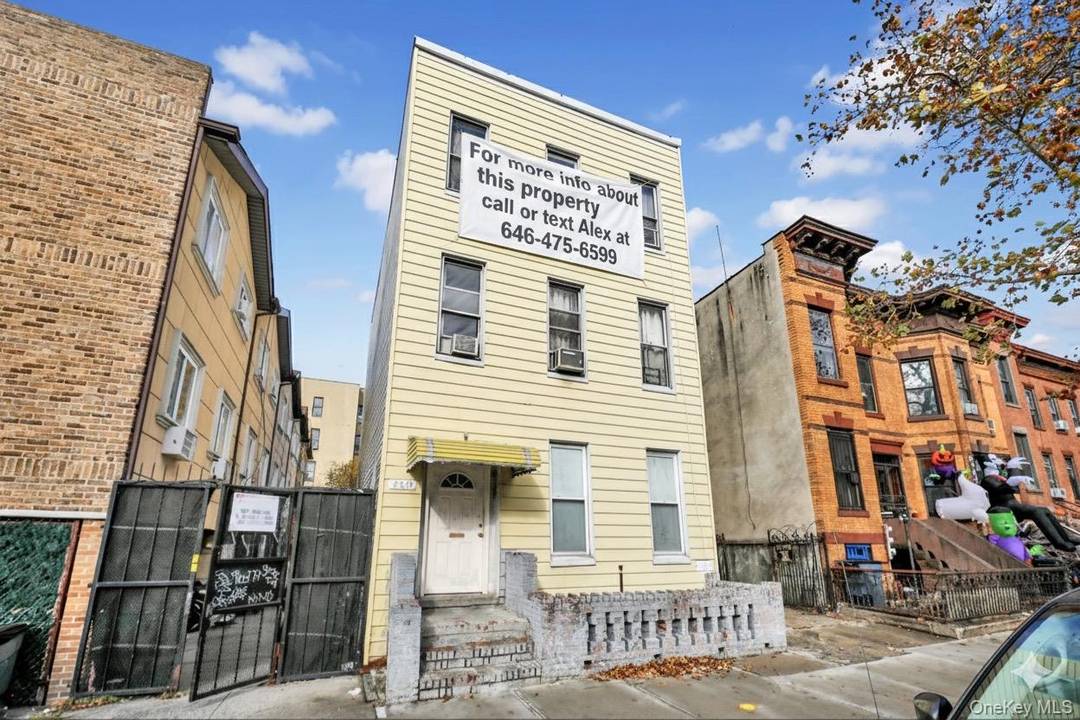 Investor Opportunity Multi Family With Exceptional Upside Potential Rarely available, fully detached 3 unit property with a two car garage, offering multiple investment strategies and strong long term upside.