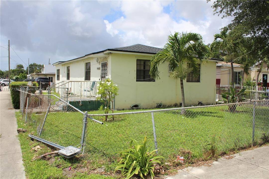 Don't Miss This Opportunity To Own A Spacious 1487 Sq.