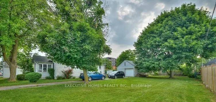 Severed lot 38' x 119' building lot in the R2 zoned area of Port Colborne.