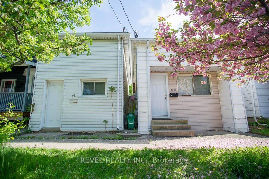 Welcome to 53. 5 55 Duke Street a well kept side by side duplex !