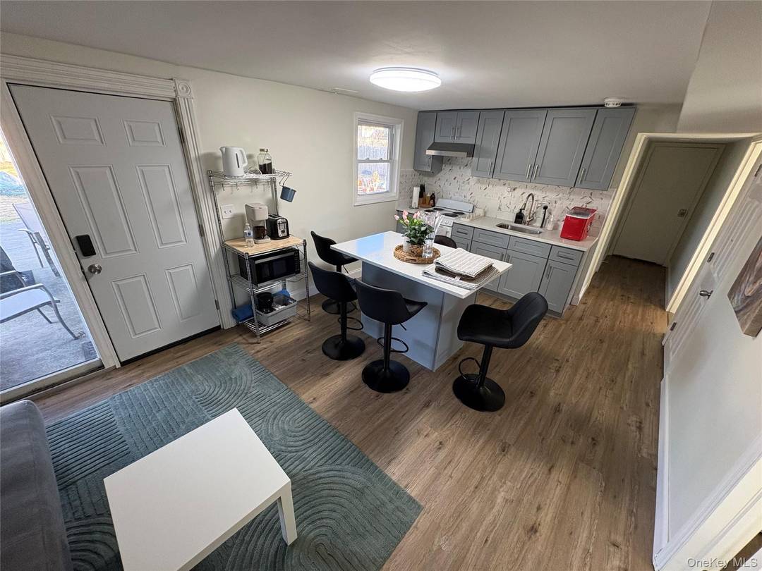 Three bedroom apartment for rent on first floor of hi ranch.