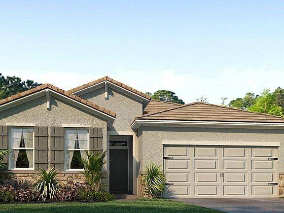 Perfect starter home located in the Estates of Tradition !