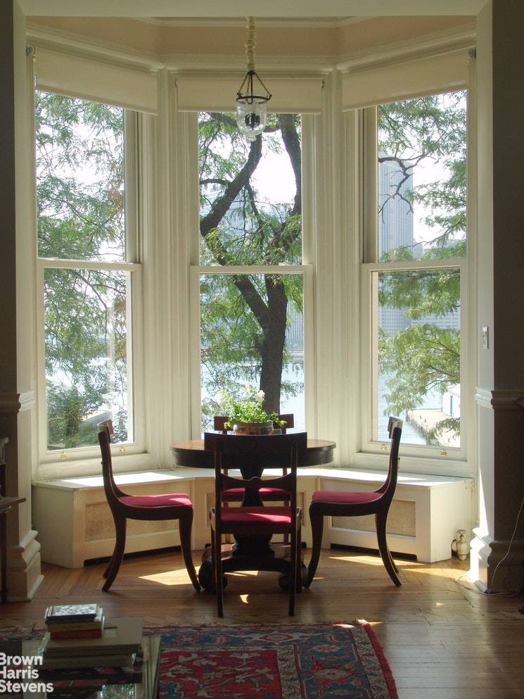 Elegant 25 ft. 3B 3B Townhouse DuplexStunning, sun drenched parlor duplex in a 25 ft.