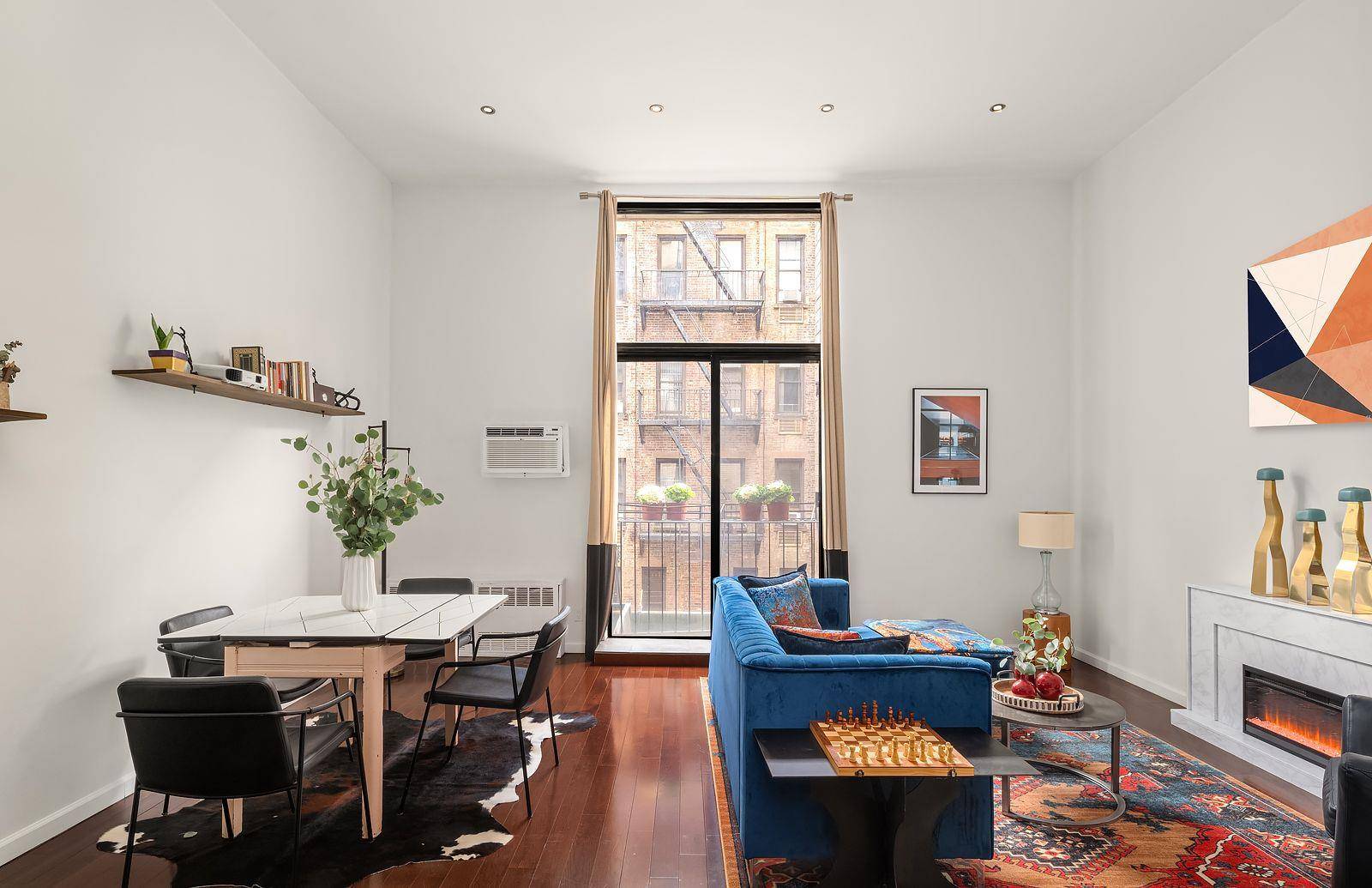 Located at the crossroads of Gramercy Park and Kips Bay neighborhoods, this fully renovated amp ; large duplex move in ready one bedroom home resides in The Penny Lane, a ...