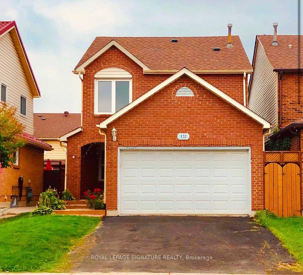 A conveniently located detached 4 bed and 2.
