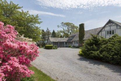 East Hampton Five Bedroom South of Highway With Waterview!!!