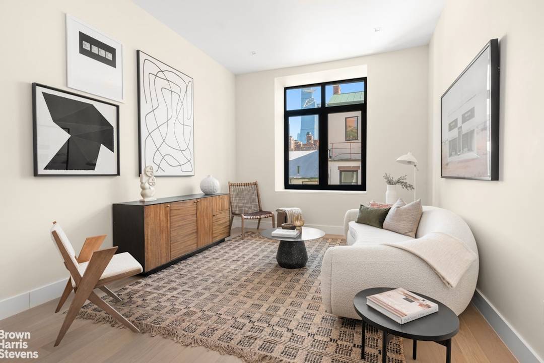 Just moments from the High Line, 435 West 19th Street is a boutique condominium that brings together striking modern design and full service living in one of downtown's most sought ...