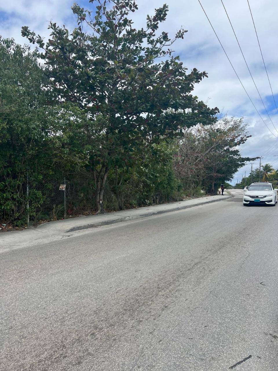 WINDSOR PLACE Land New-Providence