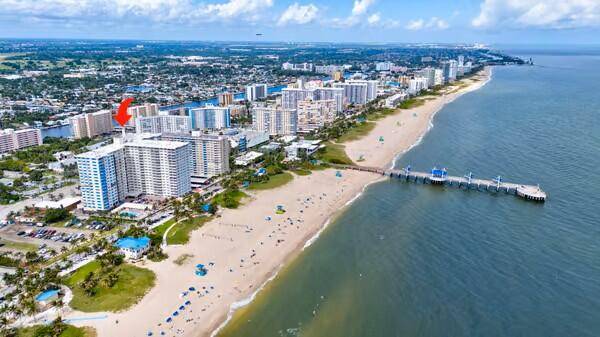 Price to sell ! ! ! Coastal Luxury Awaits !