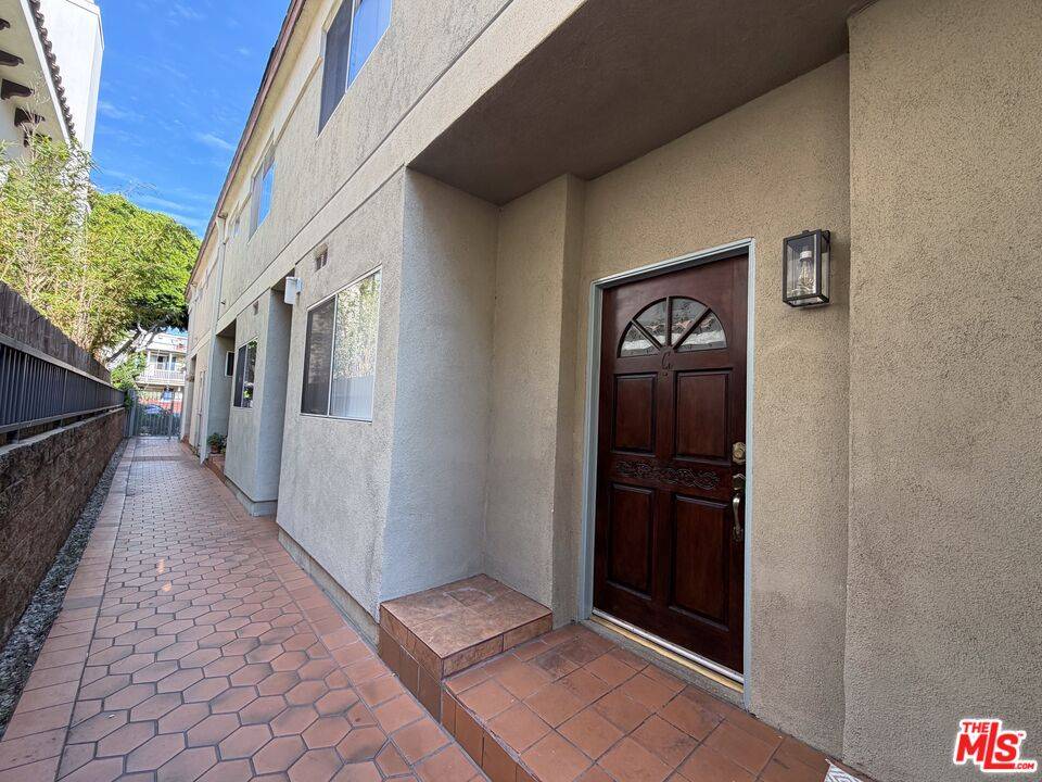 2708   Arizona Ave 3BR Santa Monica La