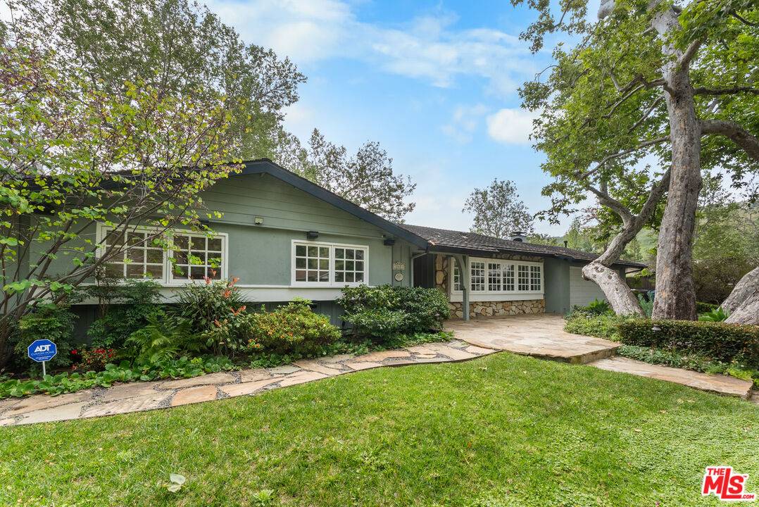 30604   Sicomoro Dr 4BR Malibu La
