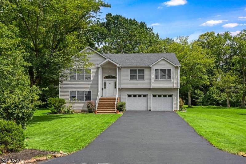 Welcome to 43 Kuntz Avenue, which features plenty of space inside out !