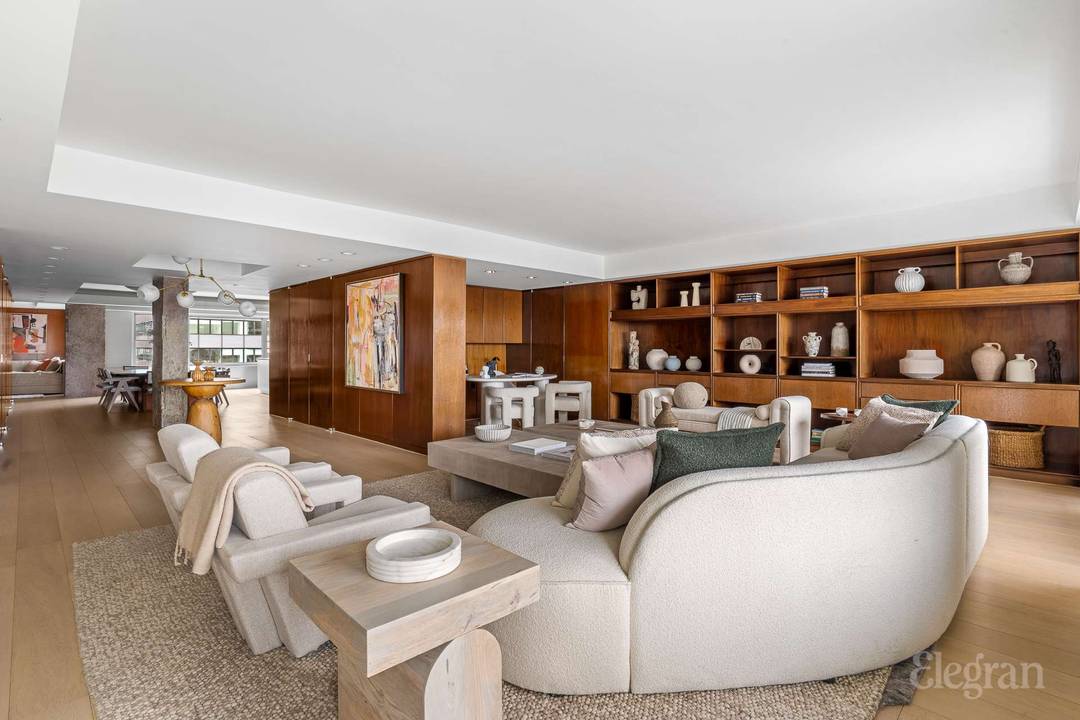This exceptional duplex residence offers a rare opportunity to experience the best of Manhattan living panoramic views, generous outdoor space, a sprawling open layout, and an unbeatable location.