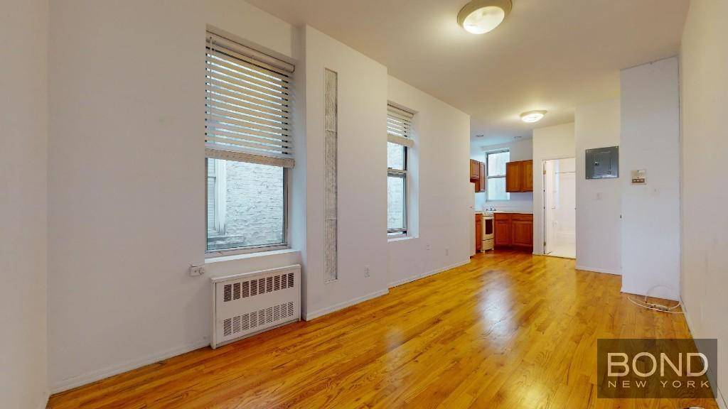 Large 1 bedroom in prime West Village !