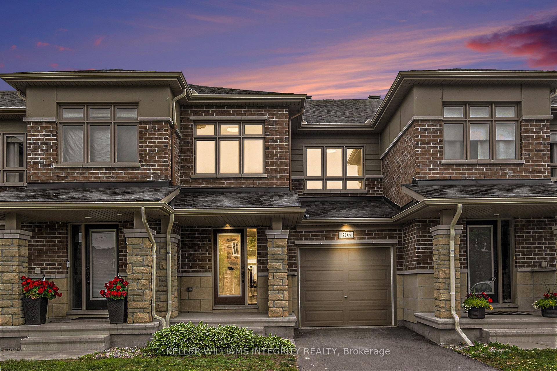 NO REAR NEIGHBORS, Modern 3bed 3 bath townhome backing onto Howard A Mcguire park located in the desirable family oriented neighborhood Traditions II in Stittsville south.