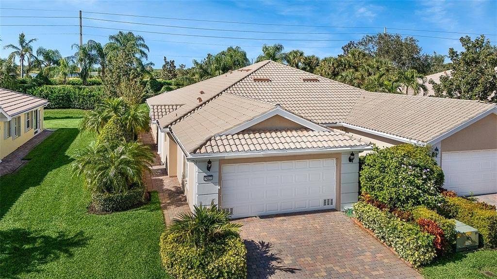 Divosta CAPRI extended model 2 BD 2 BA Villa in the resort style living community of the Isles Waterway Village.