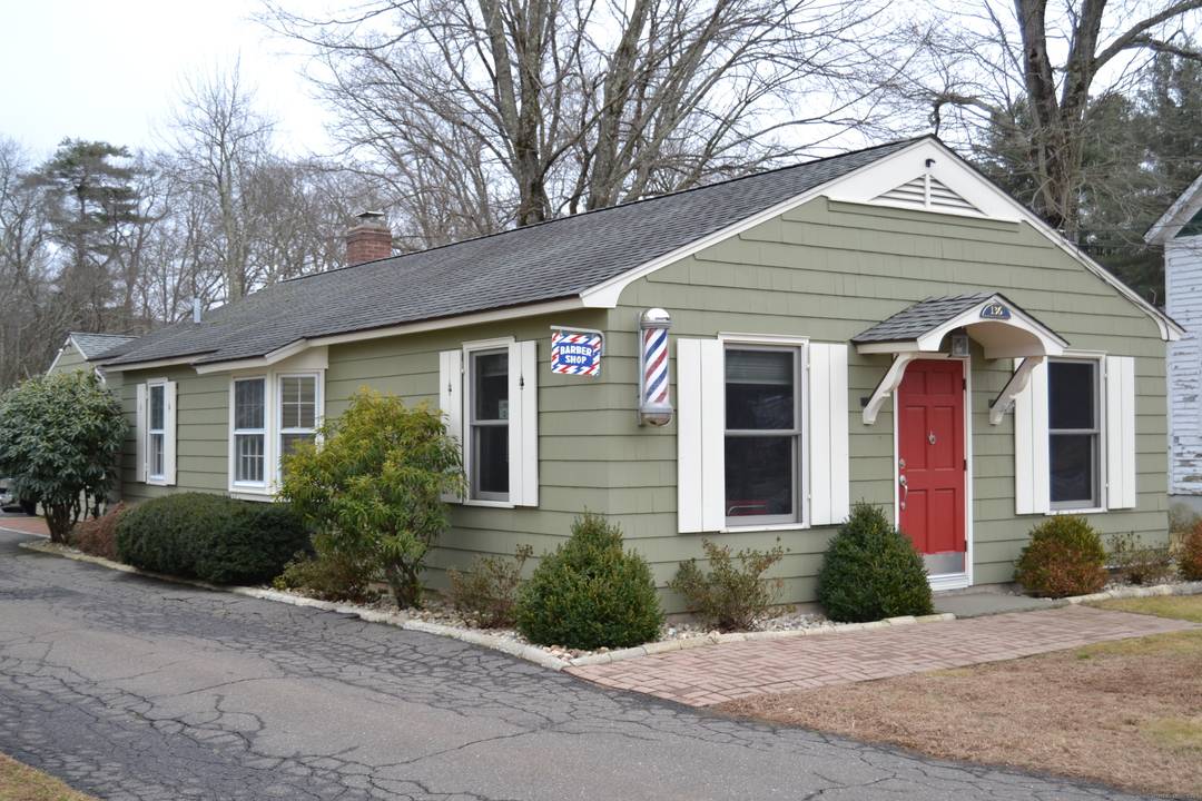 Commercial opportunity in Simsbury !