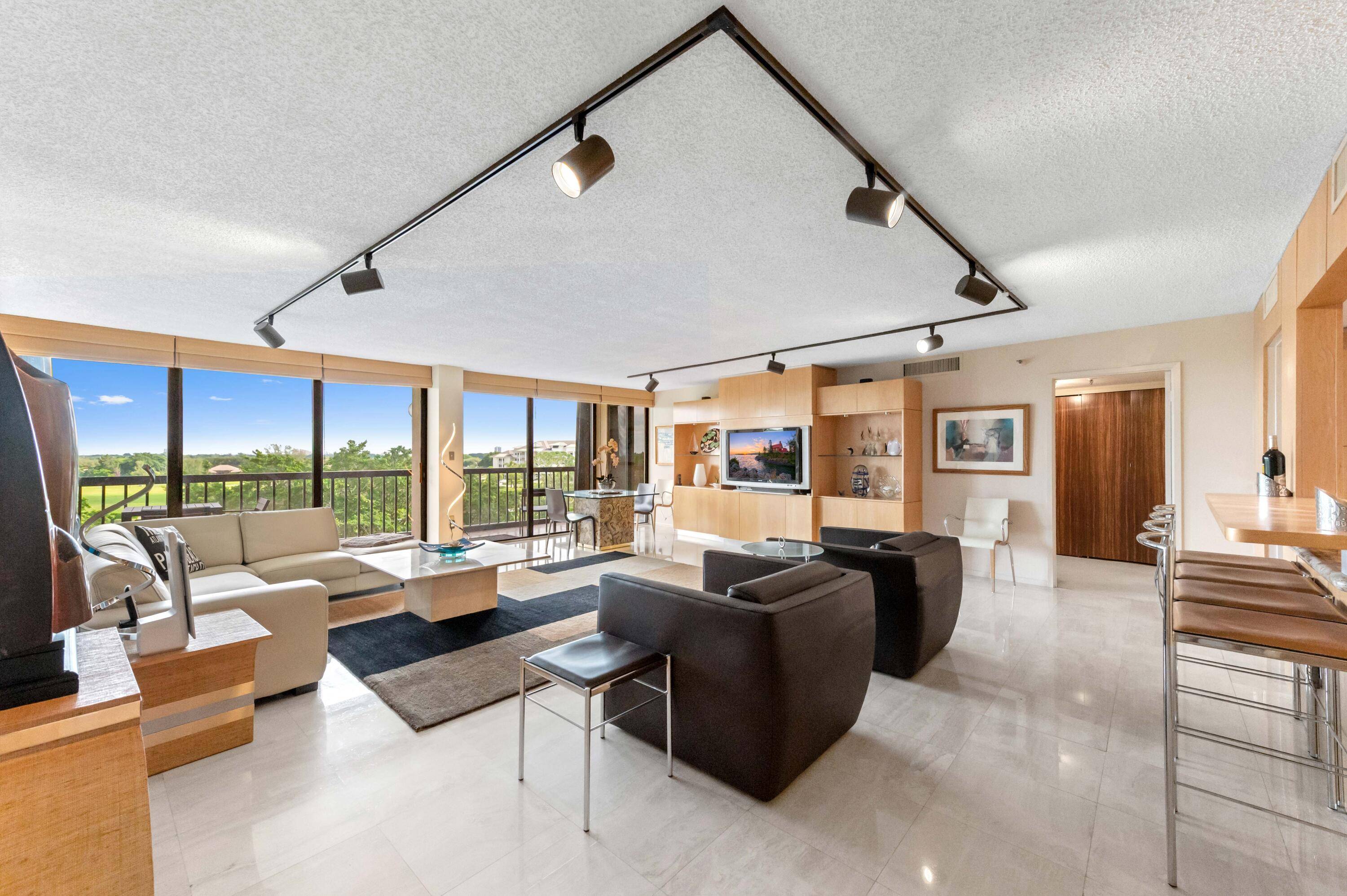 Welcome to this Sublime fully renovated furnished apartment designed by PB renowned Art and Design Co.