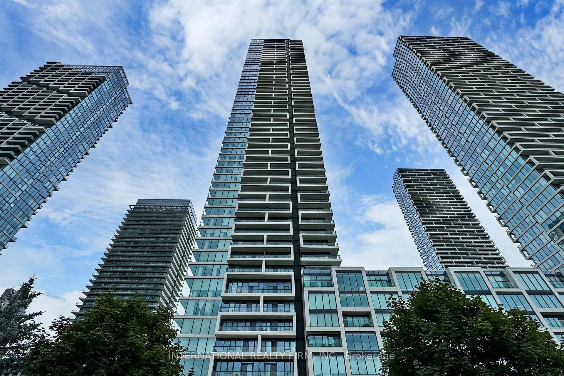 Welcome to Unit 4008 at Transit City III, where urban living meets comfort and style !