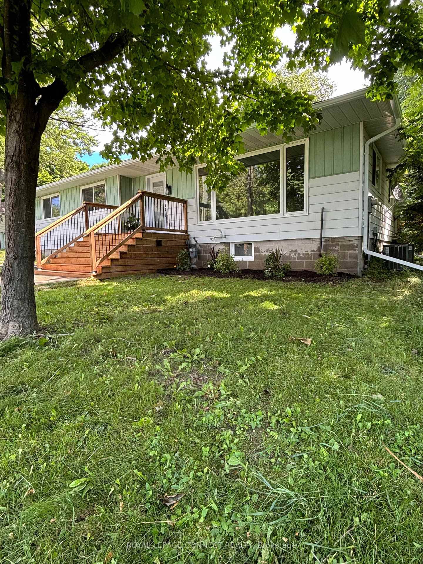 Property located in the beautiful quite neighborhood of Cannington.
