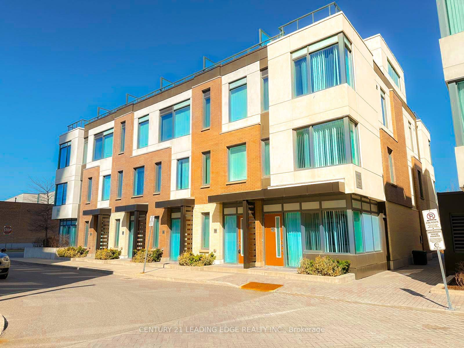 LOCATION LOCATION Just Steps Away from the Bustling Vaughan Metropolitan Centre and Jane amp ; Hwy 7 Subway.