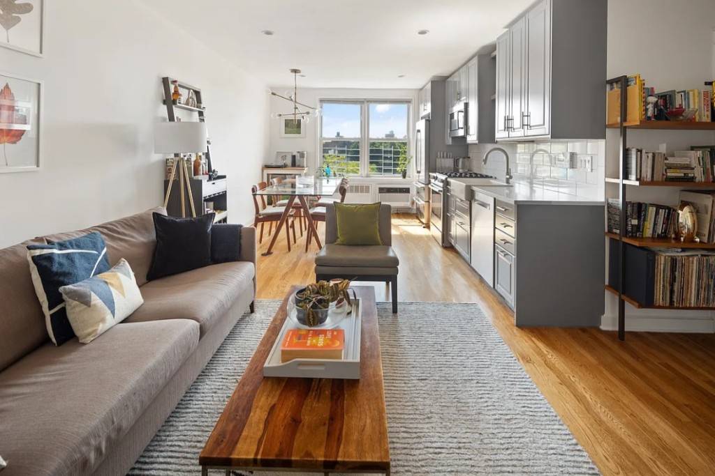 Worth the wait ! 651 Vanderbilt Street 6W is a beautifully renovated two bedroom, one bath co op in one of Windsor Terrace's most sought after buildings.