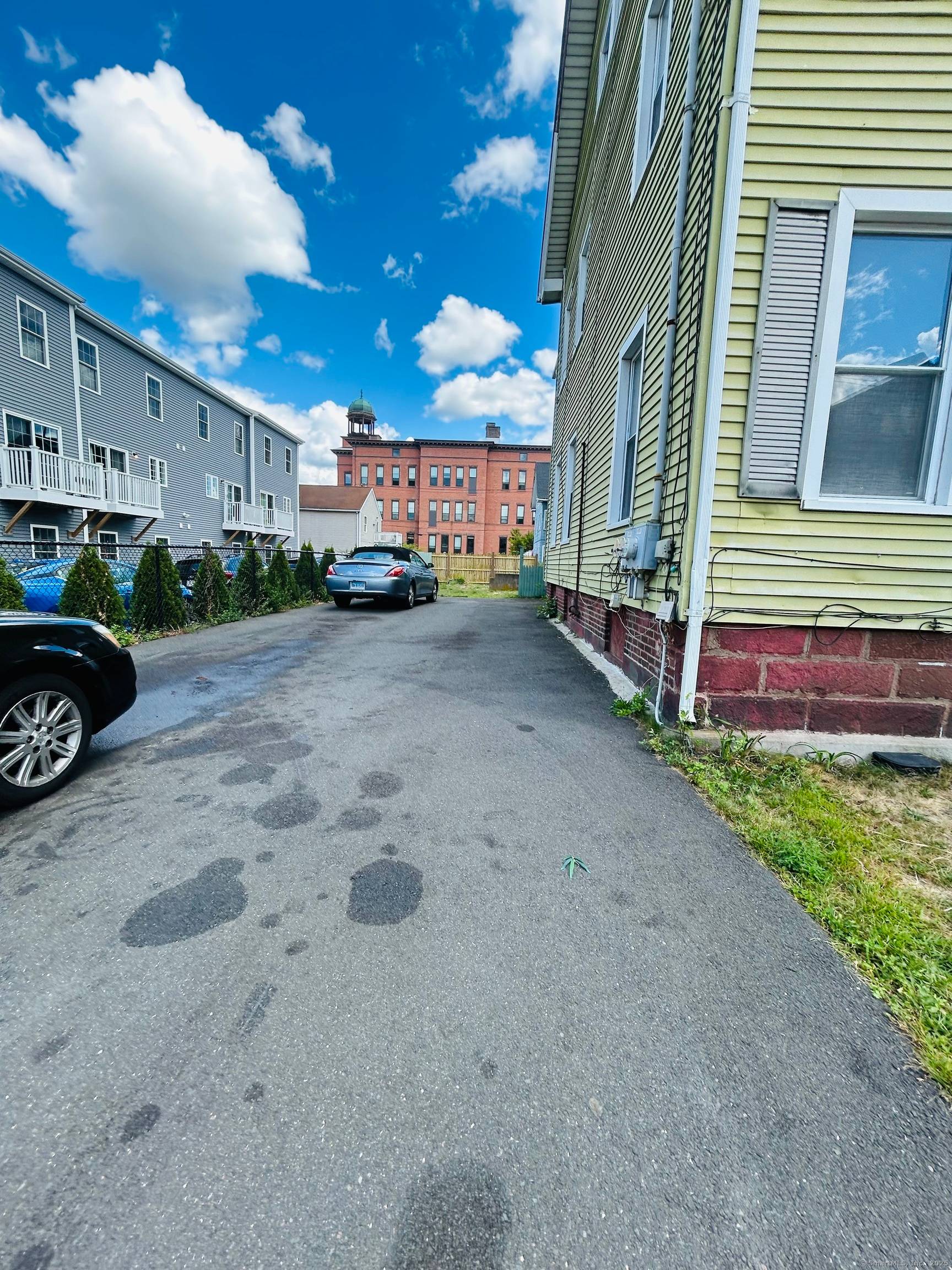 Welcome to 51 SALEM STREET.