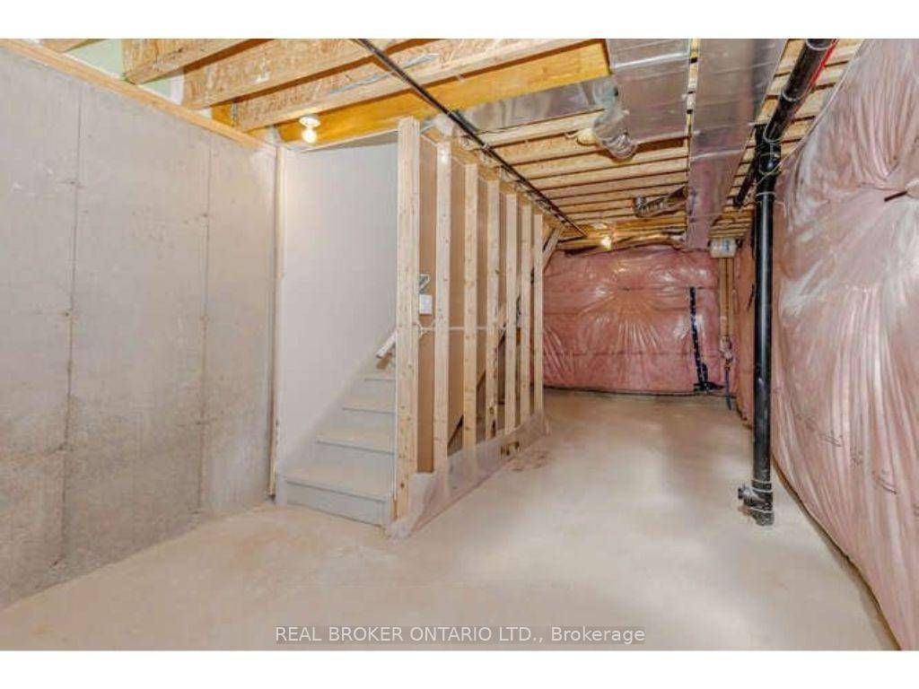 Executive 4 Bedroom Townhouse In Shelburnes Newest Community Offering The Perfect Blend Of Modern Design And Functional Living Space.