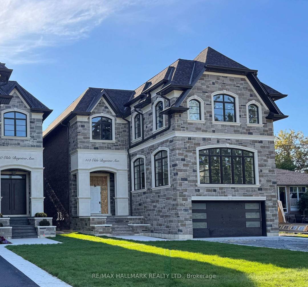 BRAND NEW CUSTOM EXECUTIVE HOME, PROUDLY SET ON A 150' LOT IN THE HIGHLY DESIRED LAKE WILCOX COMMUNITY.
