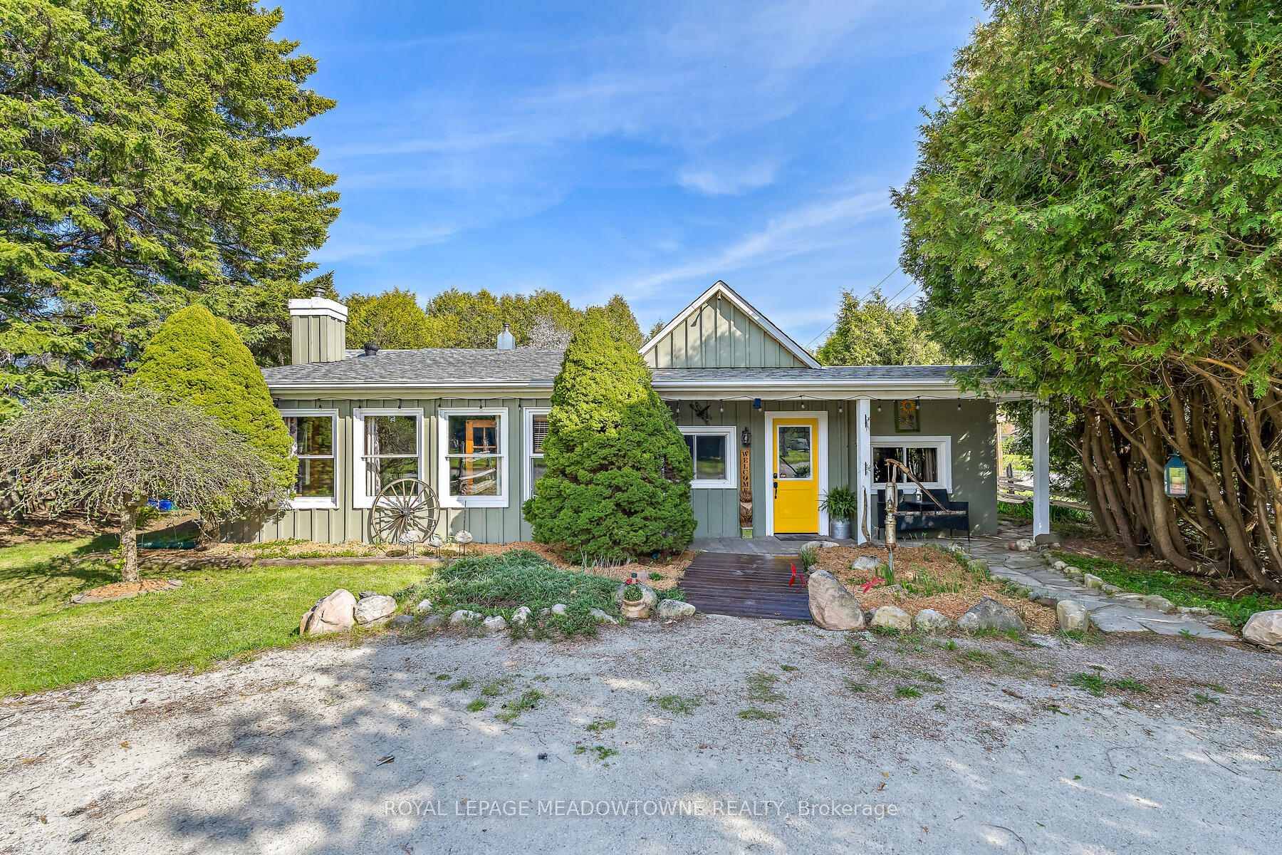 Welcome to 9201 Sideroad 24, Hillsburgh.