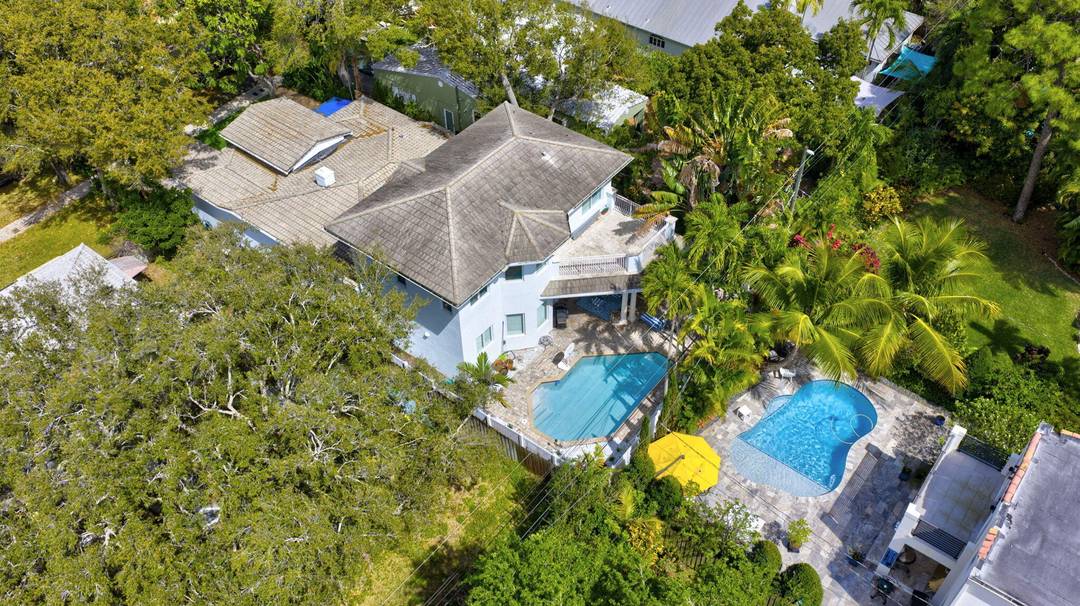 Gorgeous Rio Vista Residence !